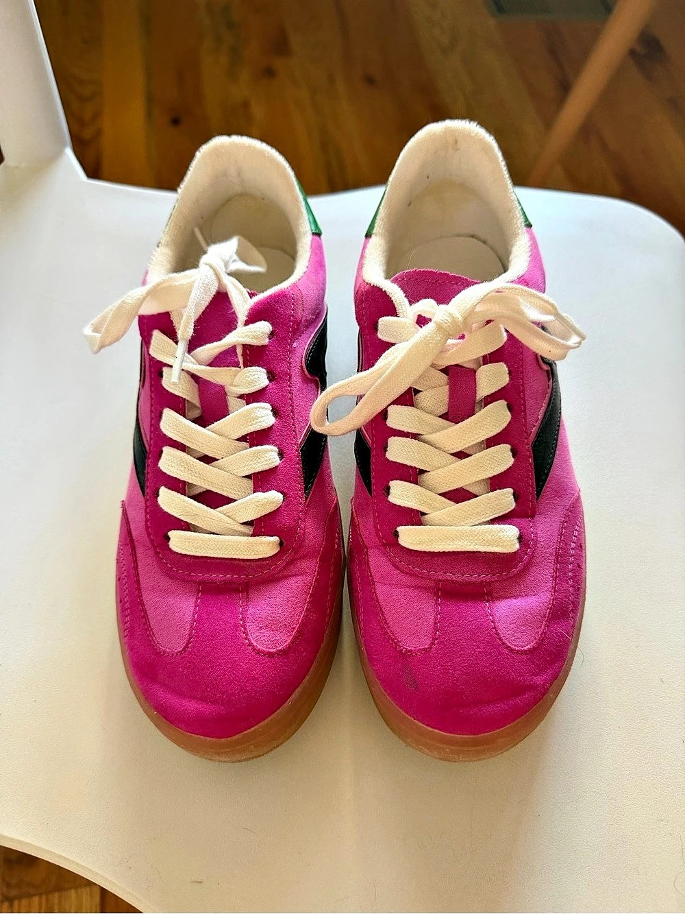 madden girl Gia Pink & Green US 7 Like New Sneakers